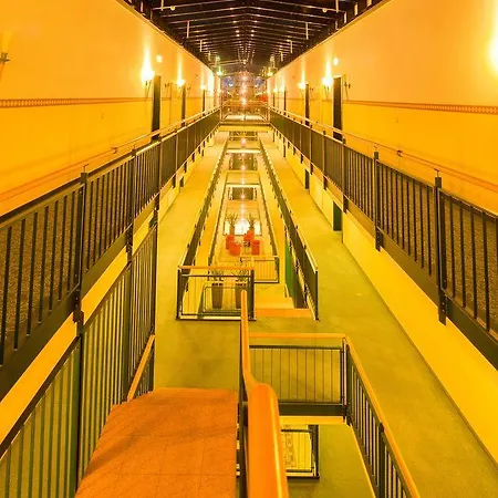 Suite Hotel Leipzig Готель 4*