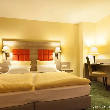 Готель Suite Hotel Leipzig